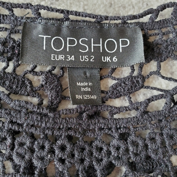 🔥3/$30 Crochet Tank Top - Picture 9 of 10